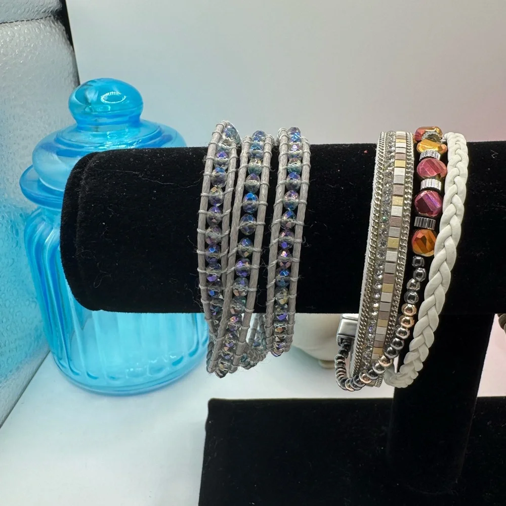 Lot of 6 Fashion Jewelry Bracelets NEW.‎